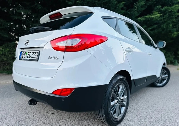 Hyundai ix35 cena 55900 przebieg: 117300, rok produkcji 2015 z Szczecin małe 562